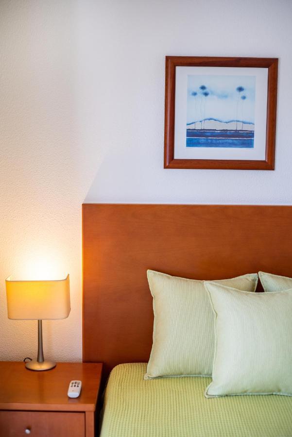 Host Wise - Bright Cozy Flats W Terrace & Pool Appartement Quarteira Buitenkant foto