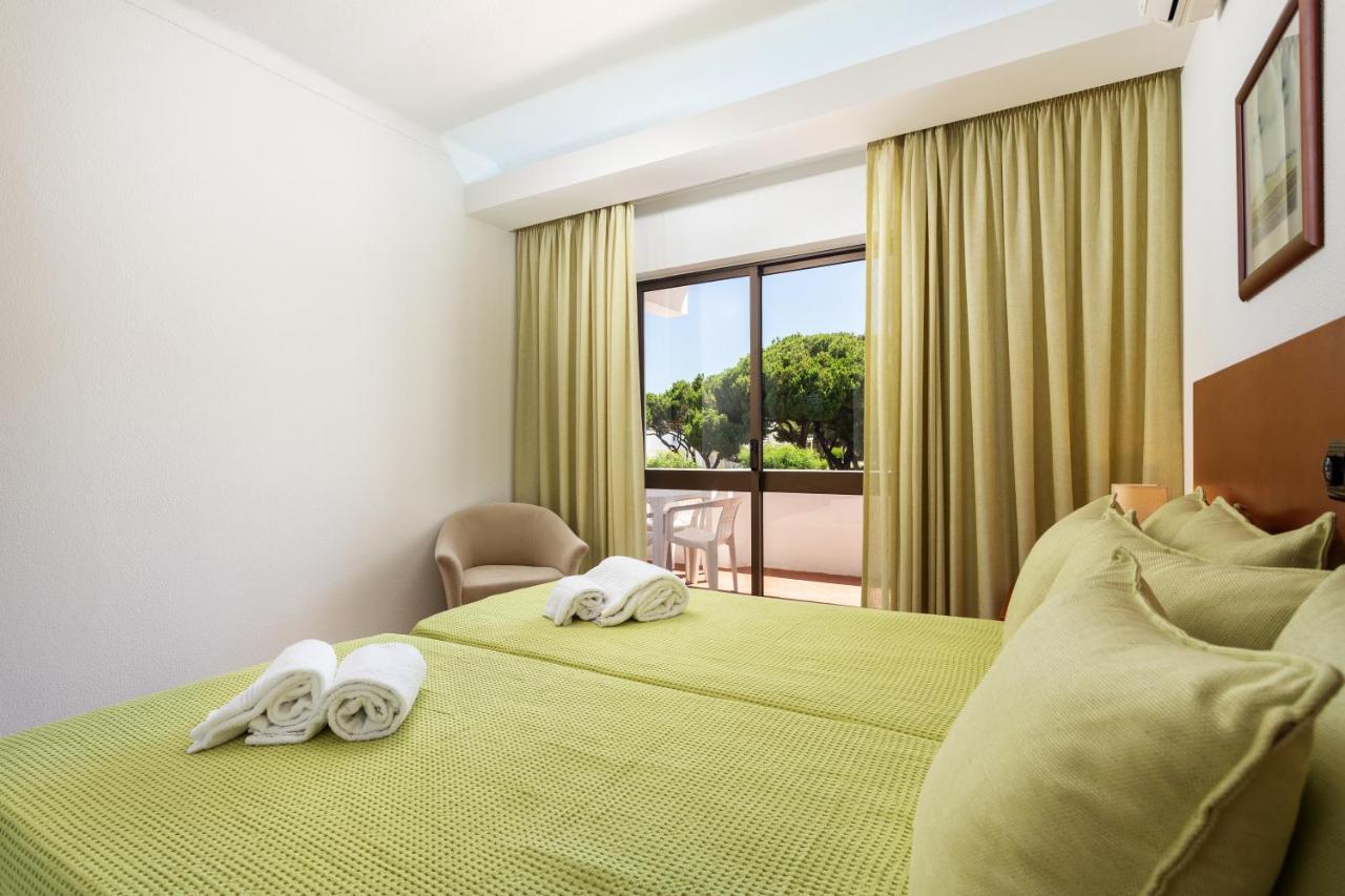 Host Wise - Bright Cozy Flats W Terrace & Pool Appartement Quarteira Buitenkant foto